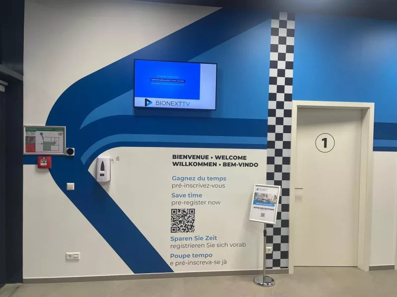 Laboratoire Bionext - décor course automobile