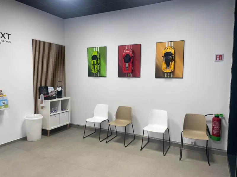 Laboratoire Bionext - décor course automobile